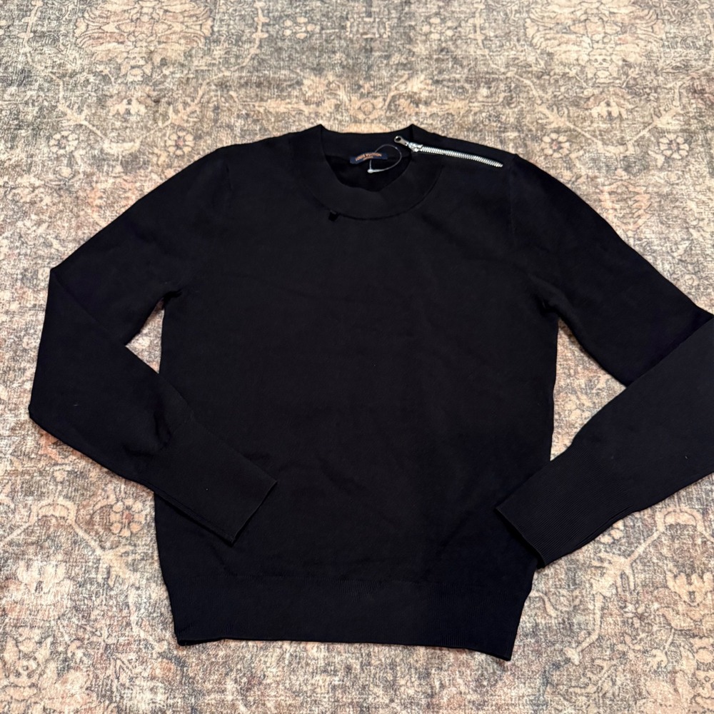 Louis Vuitton Uniforms Womens Black Shoulder Zip Knit Sweater LV 710Bk Size M